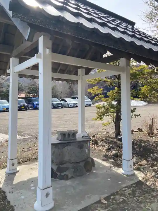 豊足神社の手水舎