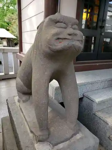 鎧神社の狛犬