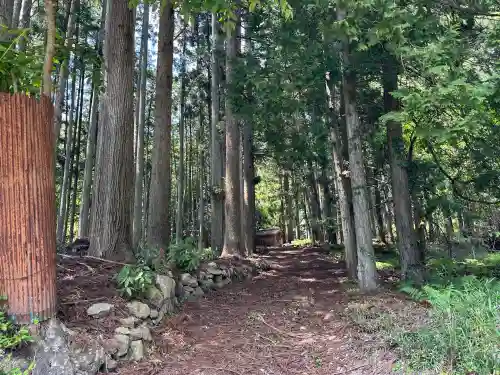宇留破神社の庭園