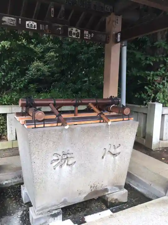 赤羽八幡神社の手水舎