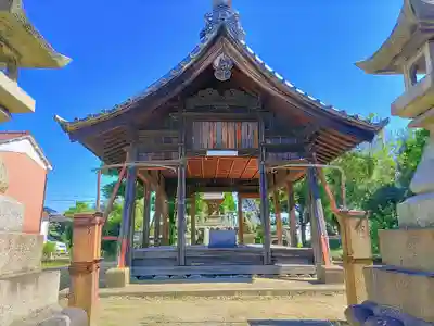 諏訪社の本殿・本堂