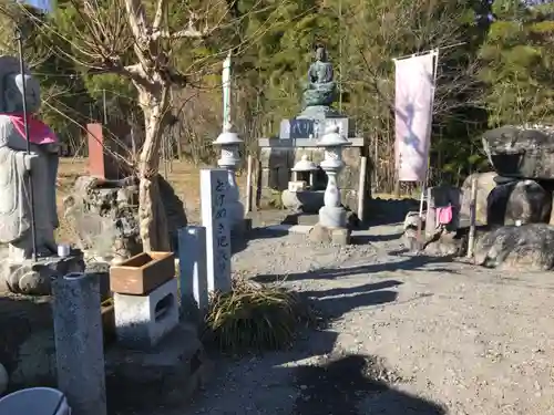 永福寺　童子堂のその他建物