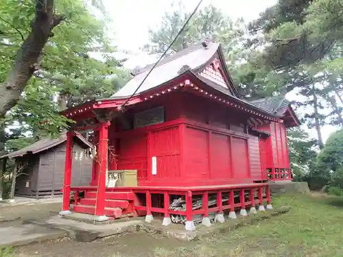 鳥屋神社の本殿・本堂