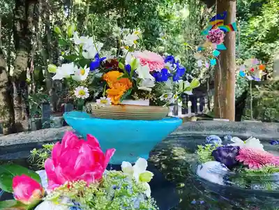 彦嶽宮の手水舎