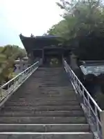 沼島八幡神社の山門・神門