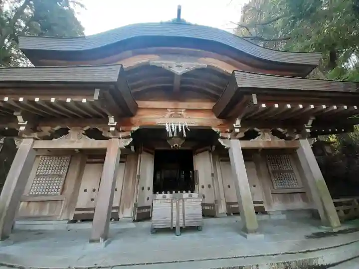 建水分神社の{uncategorized: "未分類", other: "その他", undefined: "問題あり", building: "その他建物", grave: "お墓", sacred_gate: "鳥居", guardian: "狛犬", statue: "像", buddha: "仏像", history: "歴史", nature: "自然", garden: "庭園", animal: "動物", pagoda: "塔", temizu: "手水舎", mountain_gate: "山門・神門", sanctuary: "本殿・本堂", subordinate: "末社・摂社", art: "芸術", scenery: "景色", jizo: "地蔵", ema: "絵馬", goshuin: "御朱印", omikuji: "おみくじ", items: "授与品その他", amulet: "お守り", goshuincho: "御朱印帳", eats: "食事", festival: "お祭り", votive_dance: "神楽", shichigosan: "七五三参", wedding: "結婚式", experience: "体験その他", initially: "初詣", around: "周辺", anti_infection: "感染症対策"}