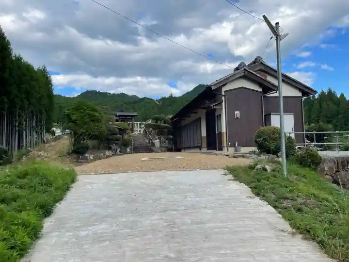 六柱神社(榛原石田)(奈良県)