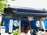 坂本八幡宮の本殿・本堂
