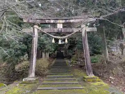 五皇神社の{uncategorized: "未分類", other: "その他", undefined: "問題あり", building: "その他建物", grave: "お墓", sacred_gate: "鳥居", guardian: "狛犬", statue: "像", buddha: "仏像", history: "歴史", nature: "自然", garden: "庭園", animal: "動物", pagoda: "塔", temizu: "手水舎", mountain_gate: "山門・神門", sanctuary: "本殿・本堂", subordinate: "末社・摂社", art: "芸術", scenery: "景色", jizo: "地蔵", ema: "絵馬", goshuin: "御朱印", omikuji: "おみくじ", items: "授与品その他", amulet: "お守り", goshuincho: "御朱印帳", eats: "食事", festival: "お祭り", votive_dance: "神楽", shichigosan: "七五三参", wedding: "結婚式", experience: "体験その他", initially: "初詣", around: "周辺", anti_infection: "感染症対策"}