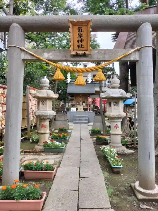 高円寺氷川神社の鳥居