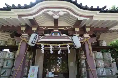 若宮八幡宮 の本殿・本堂