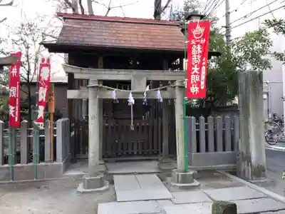 仲町氷川神社の末社・摂社