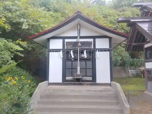 虻田神社の末社・摂社