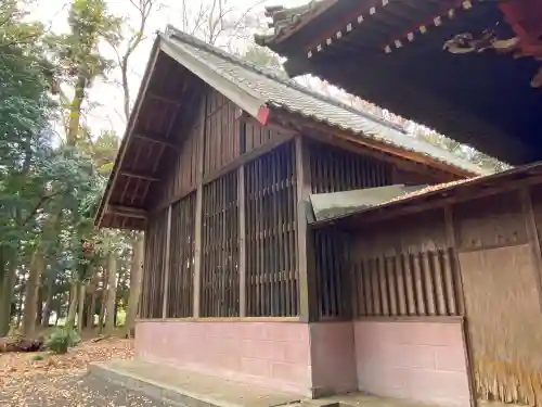 中氷川神社の本殿・本堂