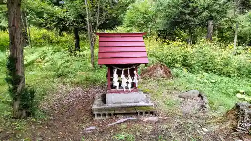 豊田八幡神社の末社・摂社