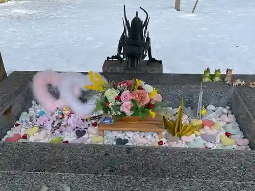 正一位 若草稲荷神社の手水舎