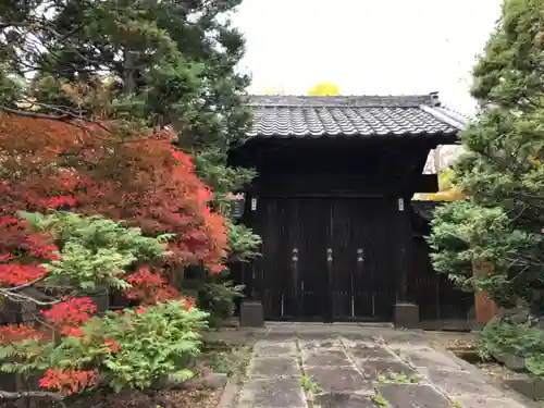 鳳生寺の山門