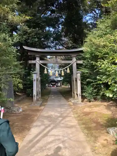 成田熊野神社の鳥居