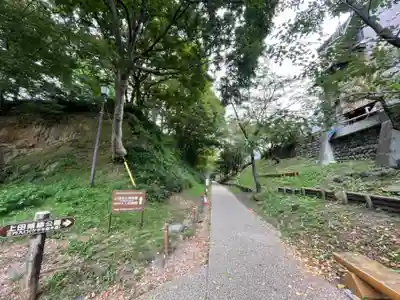 上田招魂社のその他建物