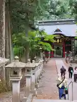 三峯神社の{uncategorized: "未分類", other: "その他", undefined: "問題あり", building: "その他建物", grave: "お墓", sacred_gate: "鳥居", guardian: "狛犬", statue: "像", buddha: "仏像", history: "歴史", nature: "自然", garden: "庭園", animal: "動物", pagoda: "塔", temizu: "手水舎", mountain_gate: "山門・神門", sanctuary: "本殿・本堂", subordinate: "末社・摂社", art: "芸術", scenery: "景色", jizo: "地蔵", ema: "絵馬", goshuin: "御朱印", omikuji: "おみくじ", items: "授与品その他", amulet: "お守り", goshuincho: "御朱印帳", eats: "食事", festival: "お祭り", votive_dance: "神楽", shichigosan: "七五三参", wedding: "結婚式", experience: "体験その他", initially: "初詣", around: "周辺", anti_infection: "感染症対策"}