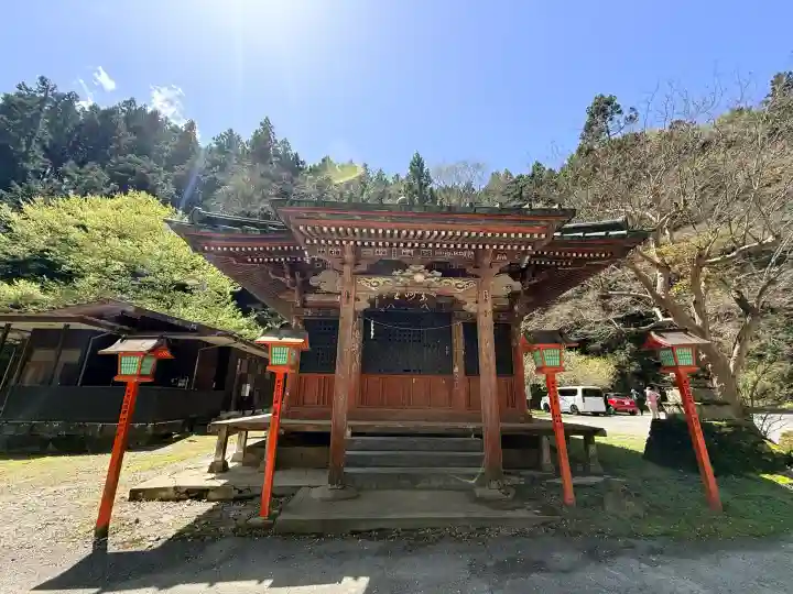 満願寺の{uncategorized: "未分類", other: "その他", undefined: "問題あり", building: "その他建物", grave: "お墓", sacred_gate: "鳥居", guardian: "狛犬", statue: "像", buddha: "仏像", history: "歴史", nature: "自然", garden: "庭園", animal: "動物", pagoda: "塔", temizu: "手水舎", mountain_gate: "山門・神門", sanctuary: "本殿・本堂", subordinate: "末社・摂社", art: "芸術", scenery: "景色", jizo: "地蔵", ema: "絵馬", goshuin: "御朱印", omikuji: "おみくじ", items: "授与品その他", amulet: "お守り", goshuincho: "御朱印帳", eats: "食事", festival: "お祭り", votive_dance: "神楽", shichigosan: "七五三参", wedding: "結婚式", experience: "体験その他", initially: "初詣", around: "周辺", anti_infection: "感染症対策"}