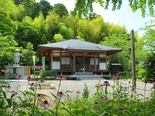 安房高野山妙音院の本殿・本堂