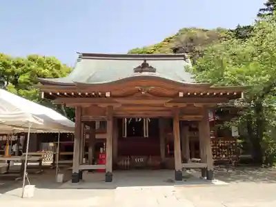 鶴岡八幡宮の本殿・本堂