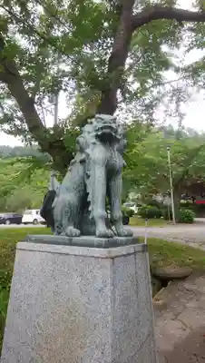 虻田神社の狛犬