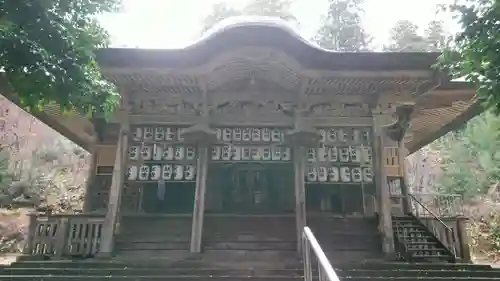 金峯神社の本殿