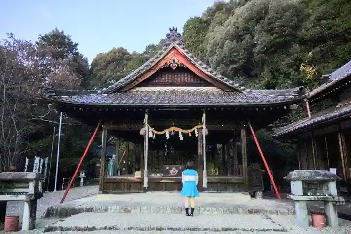 曽野稲荷神社の本殿・本堂