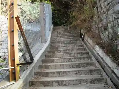 金剛窟地蔵尊(地蔵)の周辺