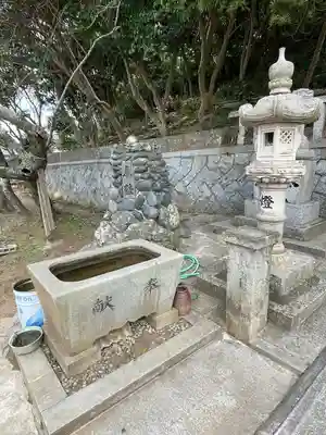 津加計志神社の手水舎
