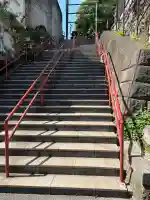 須賀神社の{uncategorized: "未分類", other: "その他", undefined: "問題あり", building: "その他建物", grave: "お墓", sacred_gate: "鳥居", guardian: "狛犬", statue: "像", buddha: "仏像", history: "歴史", nature: "自然", garden: "庭園", animal: "動物", pagoda: "塔", temizu: "手水舎", mountain_gate: "山門・神門", sanctuary: "本殿・本堂", subordinate: "末社・摂社", art: "芸術", scenery: "景色", jizo: "地蔵", ema: "絵馬", goshuin: "御朱印", omikuji: "おみくじ", items: "授与品その他", amulet: "お守り", goshuincho: "御朱印帳", eats: "食事", festival: "お祭り", votive_dance: "神楽", shichigosan: "七五三参", wedding: "結婚式", experience: "体験その他", initially: "初詣", around: "周辺", anti_infection: "感染症対策"}