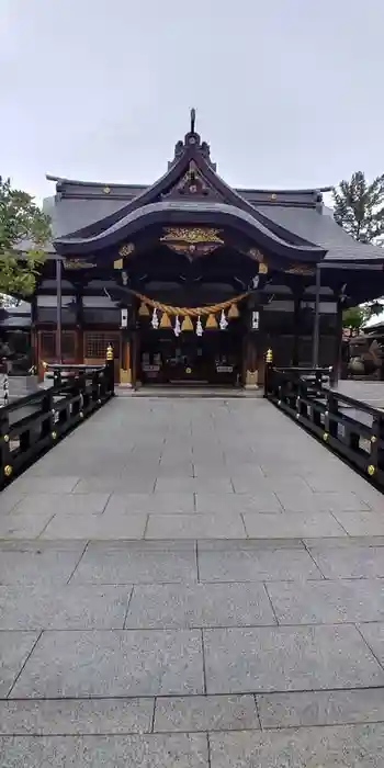 坂井神社の本殿