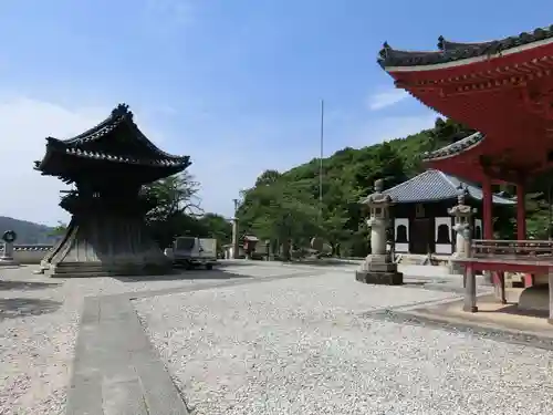 西国寺の建物その他