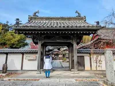 龍雲寺の山門・神門