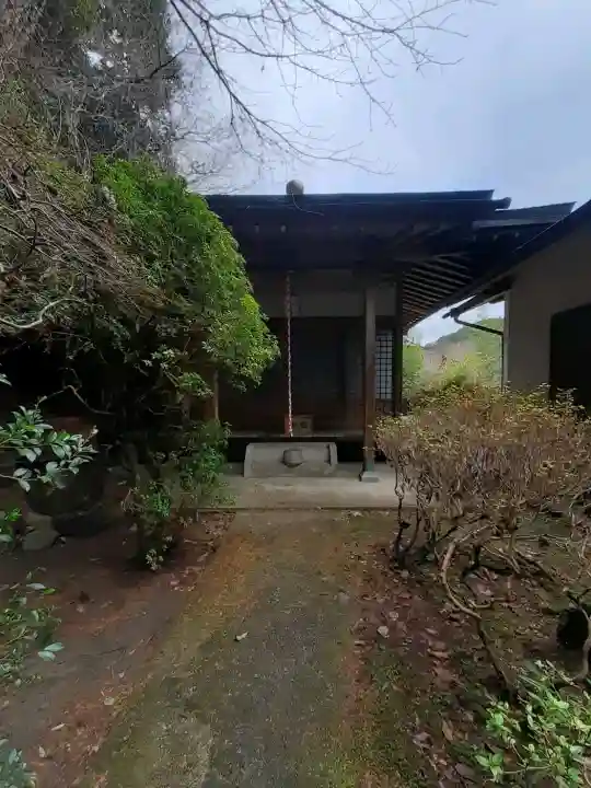 薬師寺の{uncategorized: "未分類", other: "その他", undefined: "問題あり", building: "その他建物", grave: "お墓", sacred_gate: "鳥居", guardian: "狛犬", statue: "像", buddha: "仏像", history: "歴史", nature: "自然", garden: "庭園", animal: "動物", pagoda: "塔", temizu: "手水舎", mountain_gate: "山門・神門", sanctuary: "本殿・本堂", subordinate: "末社・摂社", art: "芸術", scenery: "景色", jizo: "地蔵", ema: "絵馬", goshuin: "御朱印", omikuji: "おみくじ", items: "授与品その他", amulet: "お守り", goshuincho: "御朱印帳", eats: "食事", festival: "お祭り", votive_dance: "神楽", shichigosan: "七五三参", wedding: "結婚式", experience: "体験その他", initially: "初詣", around: "周辺", anti_infection: "感染症対策"}
