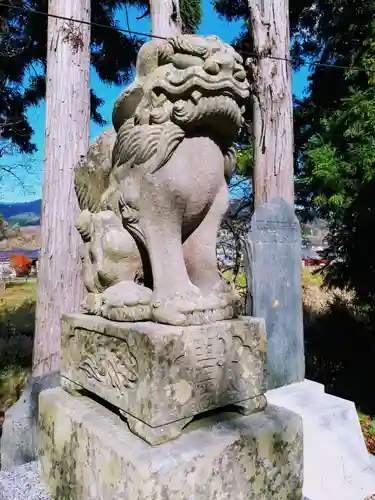 早池峰神社の狛犬