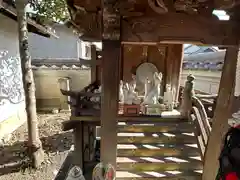 西山稲荷神社(奈良県)