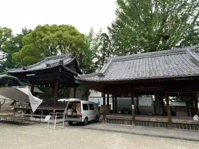 挙母神社の本殿・本堂