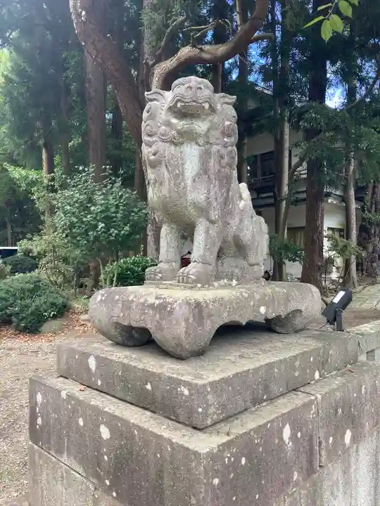 駒形神社の狛犬