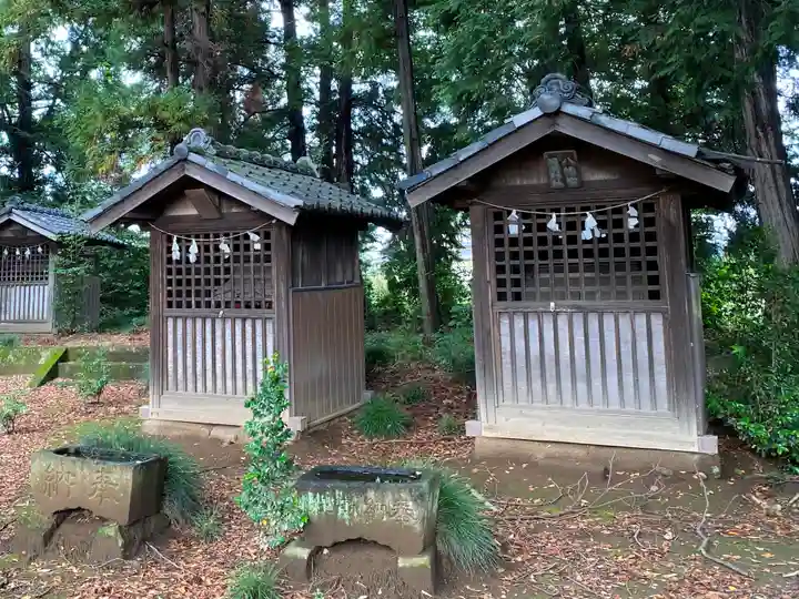 御厨神社(小曽根町)の末社・摂社
