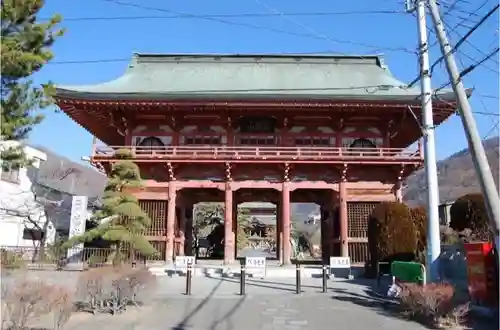 甲斐善光寺の山門