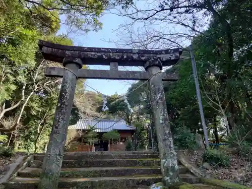 知賀王神社の鳥居