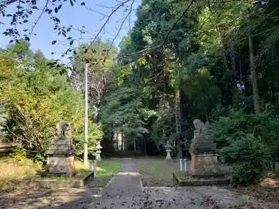 園生神社の建物その他