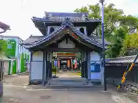 東光寺の山門・神門