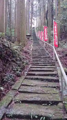 滝の観世音円通寺の自然