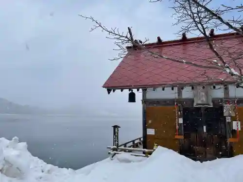 浮木神社の本殿