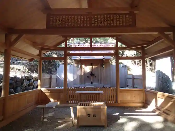 宇治神社の本殿・本堂