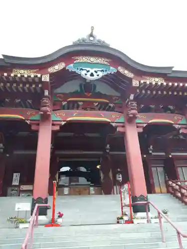 成田山札幌別院新栄寺の本殿